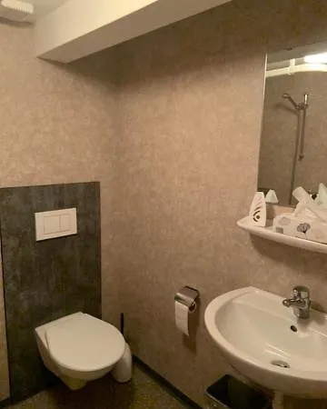 Gasthof Kuttelbad Hotel *